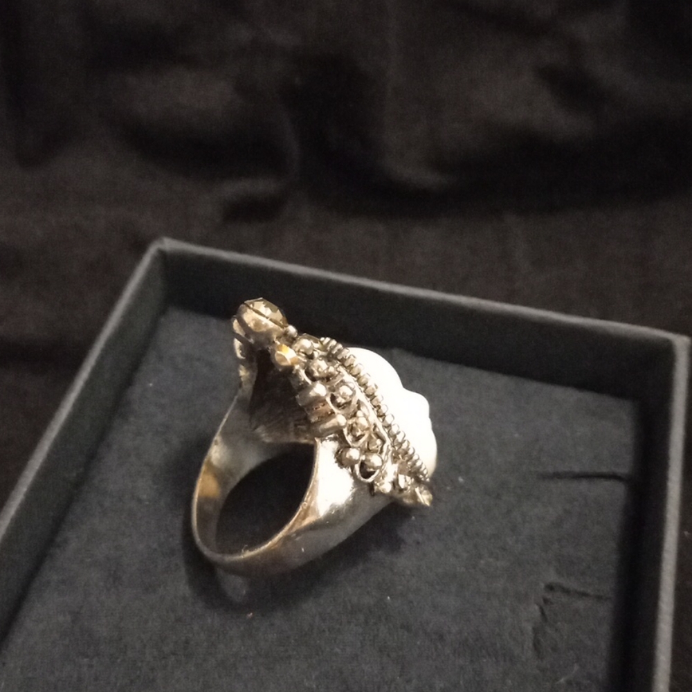 Face ring - Picture 3 of 4